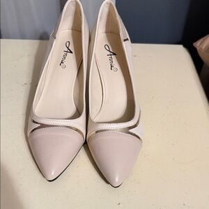 Arianne Women's Elegant Beige Heels